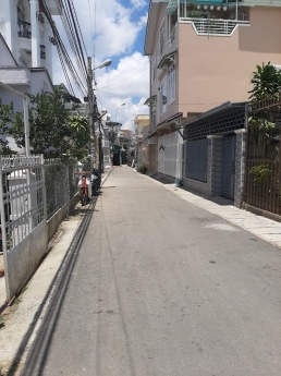 Cần bán gấp nhà gần Chợ đường Chi Lăng, Đà Lạt 120m2 giá 7.5 tỷ