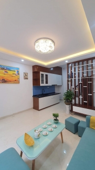 Chính chủ cần bán gấp trong tháng này căn nhà Mỹ Đình 50m2x 4 tầng, mặt tiền 5m, giá đầu tư 5.8 tỷ