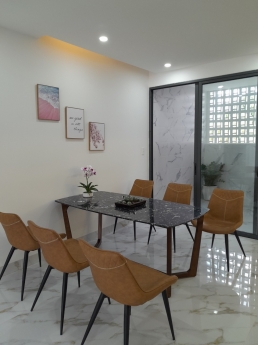 Vỡ nợ chủ cần bán rẻ Nhà mới 3 tầng KĐT Biệt thự sinh thái Hoà Quý, Ngũ Hành Sơn – 6.2 tỷ - Có sân