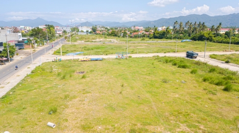 cần ra đi gấp đất nền sổ đỏ  chính chủ vị trí đẹp tại trung tâm hành chính thị xã Đông Hòa Phú Yên