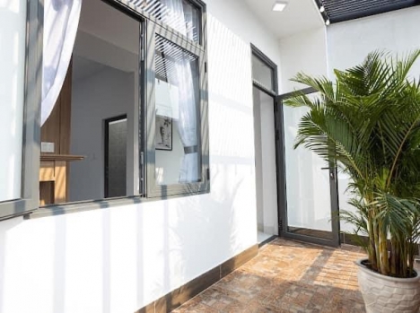 NHÀ ĐEP KIỆT 7M Ô TÔ ĐẬU ĐỖ ĐƯỜNG NÚI THÀNH GIÁ RẺ