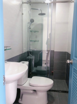 Bán nhà hẻm xe hơi vô tới cửa  đường Tô Hiến Thành , P14, Q10 DT 4,1x15m trệt 3 lầu giá 11,9 tỷ TL.