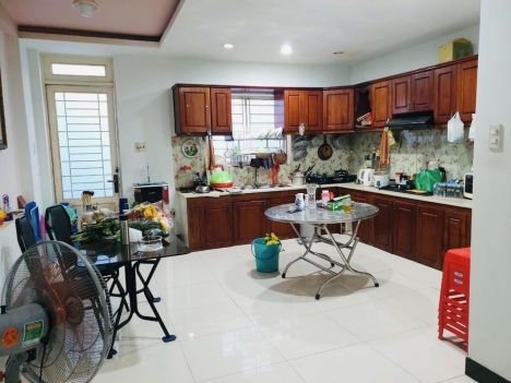 CẦN BÁN GẤP TRẢ NỢ - Âu Cơ, p10, Tân Bình - 110m2 - HXH THÔNG - chỉ 70tr/m2 - giá 8 TỶ ( TL )