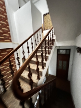 Cho Thuê Nhà Yên Hòa, CG, Ngõ Xe Tải Tránh, Vỉa Hè Rộng Mênh Mông. Làm VP Cực Đỉnh