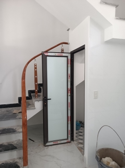 chủ chuyển nhượng  nhà 3 tầng tại hải thành giá chi 1,8 tỷ