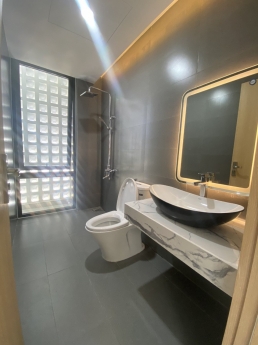 Vỡ nợ chủ cần bán rẻ Nhà mới 3 tầng KĐT Biệt thự sinh thái Hoà Quý, Ngũ Hành Sơn – 6.2 tỷ - Có sân