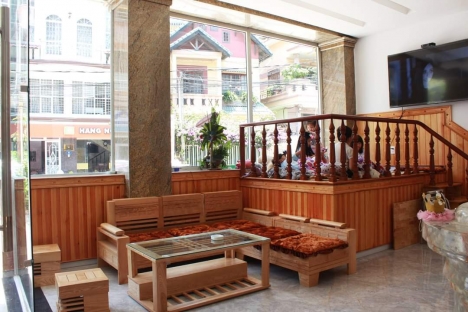 Bán gấp Khách sạn kinh doanh mặt tiền đường Lý Tự Trọng, Đà Lạt giá 17 tỷ