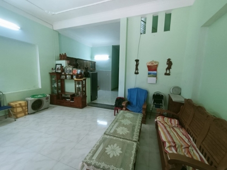 Nhà 2 tầng mặt tiền Xuân Thiều gần biển kinh doanh được vào ở ngay