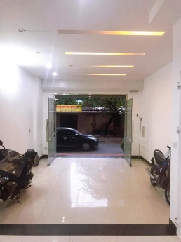 Bán BT Việt Kiều Châu  u, view hồ, 77m, 4 tầng, MT 4,5m, Hà Đông