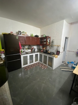 Chính chủ cần tiền để kinh doanh nên bán gấp căn nhà tx38 quận 12. đường xe tải đậu cửa. ô tô vào