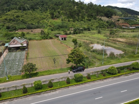 Cần bán gấp đất Mặt tiền QL20 ngay Trạm Thu Phí Pren, Đà Lạt 2300m2