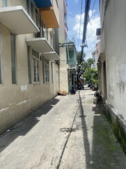 Bán nhà HXH đường Tuệ Tĩnh, Q.11, cách MT đường 1 căn