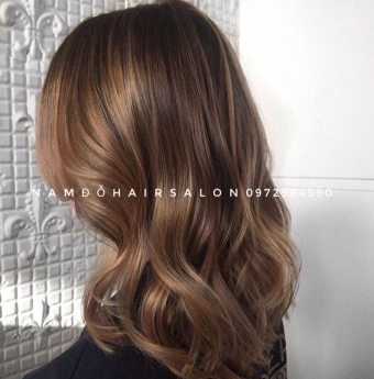 Uốn Xoăn Sóng Lọn To Cắt Tóc Lỡ Layer Đẹp Uy Tín Giá Rẻ Hoài Đức - Nam Đỗ Hair Salon