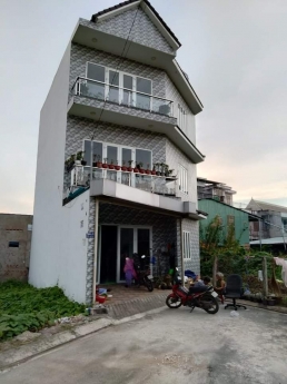 Bán nhà mặt tiền đường nội bộ 9m, xe hơi ngủ trong nhà. 80m2, 3 tầng, btct,Q9 củ,tp thủ đức, giá