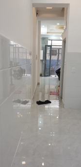 PHAN ĐÌNH PHÙNG PHÚ NHUẬN - SÁT MẶT TIỀN - 4 TẦNG BTCT - 6PN - 42m2 CHỈ 5.9 Tỷ