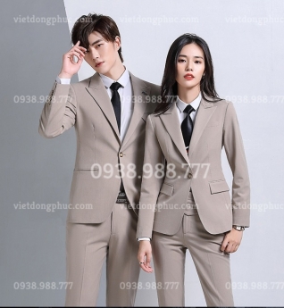 Bộ vest nam công sở dẫn đầu xu hướng thời trang 2022