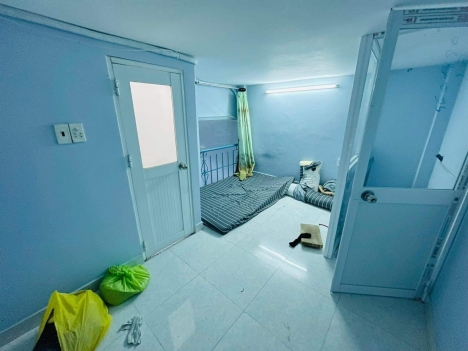 DUY NHẤT 1 CĂN QUẬN 10 - HXH CMT8- GẦN ACB- CHỈ 4.4 TỶ.