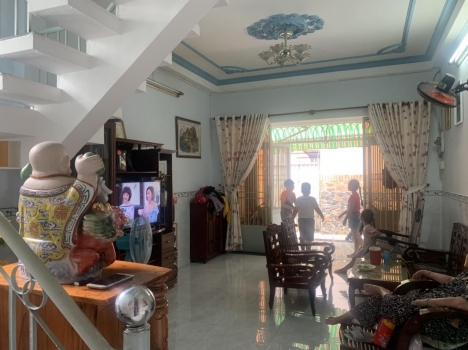 Ngộp Bán Nhà Đầm Sen , Q11, 64m2,  2 Tầng, nhỉnh 4 tỷ