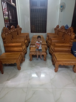 CẦN BÁN BỘ BÀN GHẾ GỖ (So Fa Hoàng Gia) Chất Liệu Gỗ GANA Nam Phi