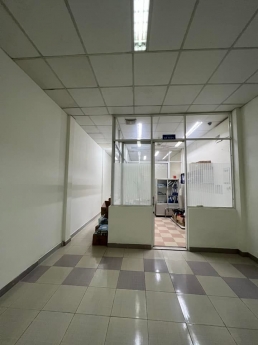 Cần cho thuê mặt bằng đường ông ích khiêm trung tâm giá rẻ