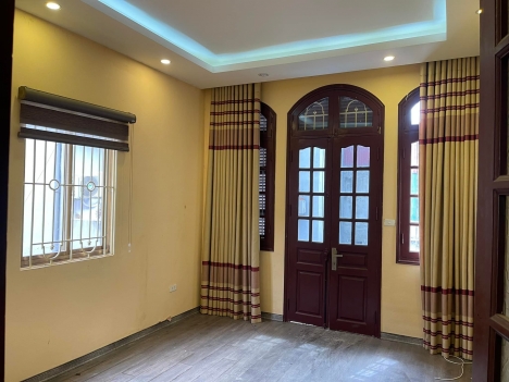 Bán nhà Siêu rẻ Thanh Xuân. 5 tầng, 41m2, giá chỉ hơn 4 tỷ.