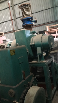 Thanh lý máy đúc nhôm - giá sắt vụn