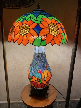 Giao lưu đèn bàn tiffany hai thân hoa hướng dương