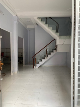 NHÀ BÁN Ở QUẬN TÂN BÌNH CÓ CHIỀU NGANG KHỦNG - HXH - CHỈ 5.7 TỶ