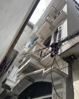 Bán nhà Siêu rẻ Thanh Xuân. 5 tầng, 41m2, giá chỉ hơn 4 tỷ.