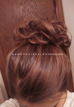 Nhuộm Nâu Trầm,Địa Chỉ Nhuộm Tóc Đẹp Uy Tín Giá Rẻ Hoài Đức - Nam Đỗ Hair Salon