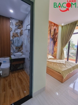 Siêu phẩm nhà phố, p Trảng Dài, Biên Hoà, hồ bơi,150m2 SHR, thổ cư, đường xe ô tô.
