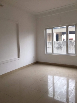 Bán nhà Bồ Đề  DT47 nhà 4tầng MT 3.5  giã 6,8tỷ