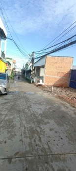 Bán cặp nền lộ ô tô cách Đại học Y Dược Cần Thơ 70m