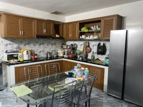 Cần tiền bán nhà Mai Dị, Hải Châu, 105m, MT 5.5m, gần Chợ, KD sầm uất mà chỉ hơn 5 tỷ