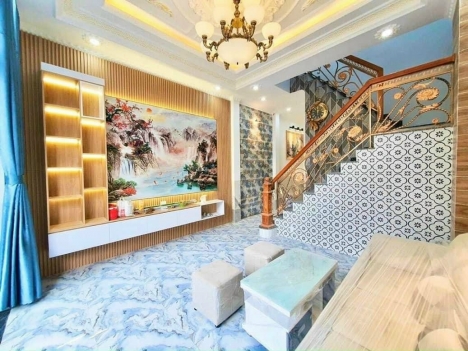 Bán nhà mới xây 1 trệt 1 lầu đường Hoàng Quốc Việt