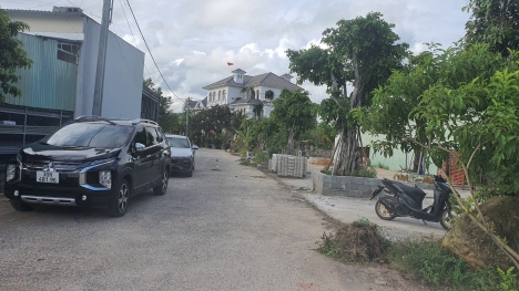 Bán lô 1,5 tỷ cạnh UBND Cửa Dương siêu đẹp, kinh doanh được ngay, xây nhà 3 tầng