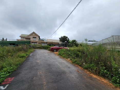 Cần bán gấp đất XD giá rẻ 2.5 tỷ tại Thái Phiên, Đà Lạt