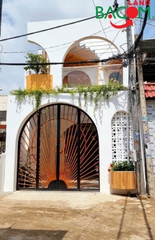 Siêu phẩm nhà phố, p Trảng Dài, Biên Hoà, hồ bơi,150m2 SHR, thổ cư, đường xe ô tô.