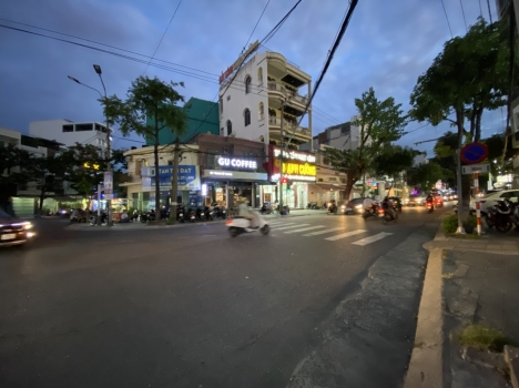 LÔ ĐẤT SIÊU VỊ TRÍ NGAY NGÃ 3 TRƯNG NỮ VƯƠNG VÀ NÚI THÀNH