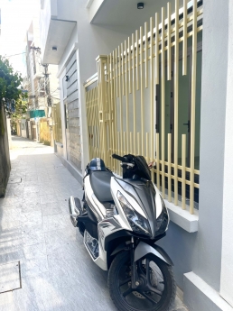 Chính chủ cần bán nhanh căn nhà 3 tầng tại ngõ 109 Điện Biên- Phường Cửa Bắc- Nam Định.