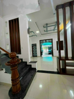 Chỉ 9 tỷ TL..Bán nhà 1 trệt 1 lầu sang trọng (p.Tân Hiệp_BHòa), đường 2 xe hơi né, 278m2, SHR, thổ