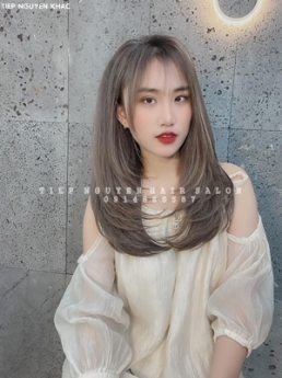 Học nghề tóc ở đâu uy tín, tóc xoăn hippie ngang vai