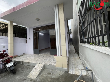Bán gấp nhà 5x20 P.An Bình, ô tô , gần chợ đồi, chỉ 2ty6 Thương Lượng