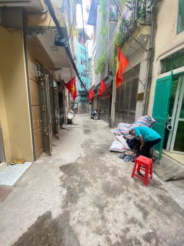 Bán nhà giá rẻ Khâm Thiên, Đống Đa. 38m2, Giá hơn 3 tỷ.