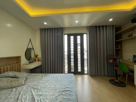 BÁN NHÀ LK, LA KHÊ, HÀ ĐÔNG, 7 TẦNG THANG MÁY, Ô TÔ KD, C Y XANH NGÚT NGÀN