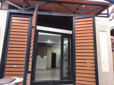 NHÀ ĐƯỜNG HỒ BIỂU CHÁNH PHƯỜNG 11 QUẬN PHÚ NHUẬN THIẾT KẾ HIÊNH ĐẠI MỚI CỨNG GIẢM GIÁ SÂU