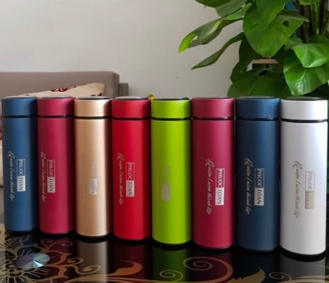 QuàTặngGiaLong; chuyên sản xuất & cung cấp các sản phẩm Quà tặng