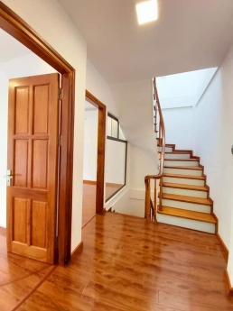 BÁN NHÀ TƯ ĐÌNH – LÔ GÓC - Ô TÔ VÀO NHÀ 5 TẦNG, 65M2, GIÁ 7.6 TỶ