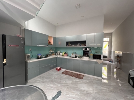 Nhà đẹp Tạ Hiện, Hải Châu, 81m2, Oto đậu, MT 5m5, gần Chợ, Trường, chốt nhỉnh 4 tỷ