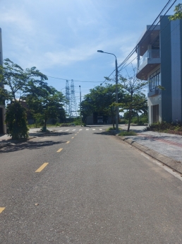 Chính chủ cần bán gấp Lô mặt tiền đẹp Thanh Lương 26, Hòa Xuân 235m2 Nhỉnh 9 tỷ.